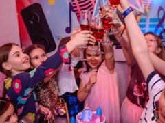 Joy Club - Servicii pentru petreceri si distractii